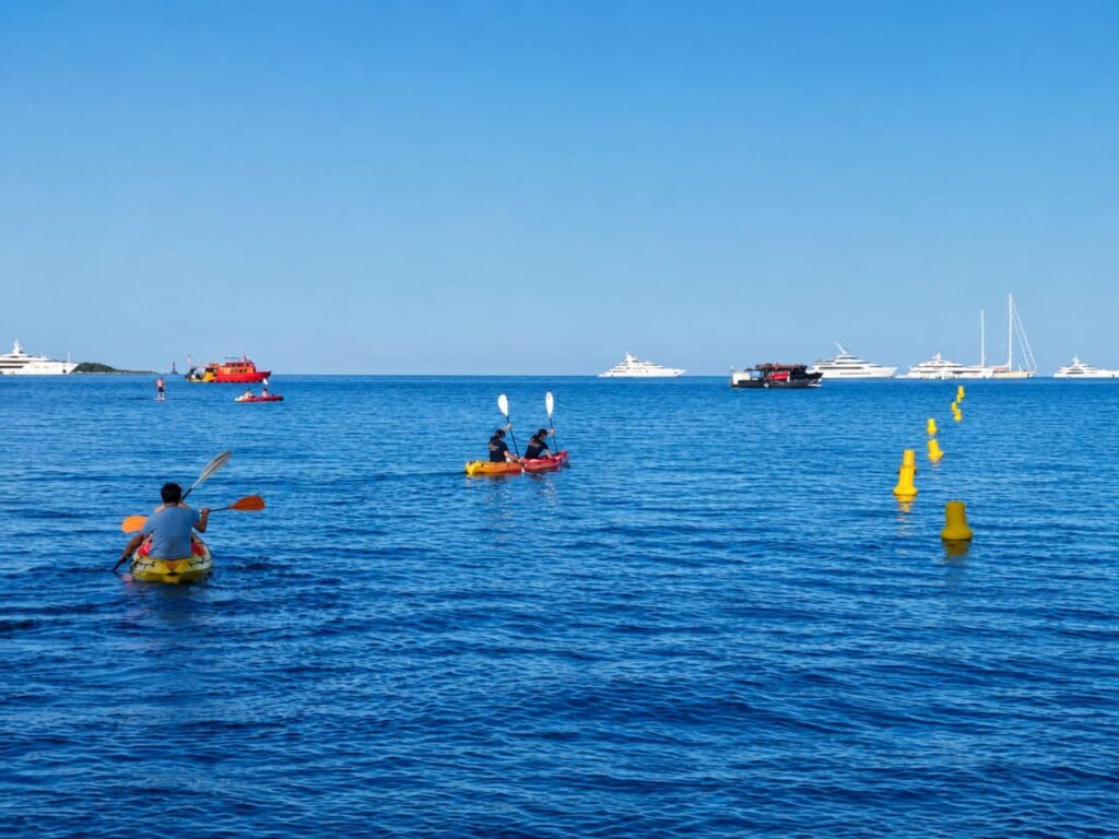 Kayak Antibes : combien coûte une sortie en kayak de mer ?
